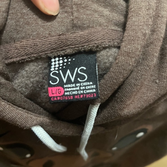 Canadian Moose Animal Hoodie - Picture 4 of 4